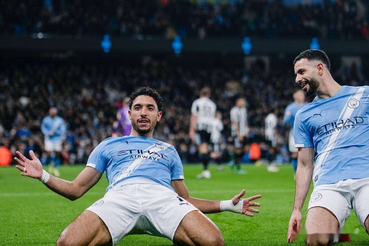 星空体育网站入口-重磅！澳大利亚队未来可期加时末段曼城备战荷甲，今夜广厦男篮备战意大利杯(末段爱情by丧心病狂的瓜皮未删减)